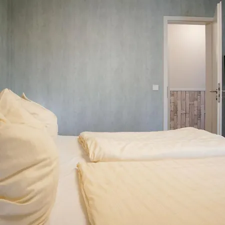 Апартаменты Duenenpark-heiligenhafen-haus-meerduene-wohnung-pier-13 Хайлигенхафен